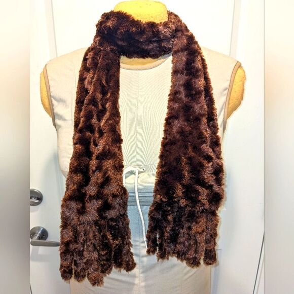 $5 Item! Sparkly Faux Fur Skinny Tassel Scarf - Picture 1 of 8